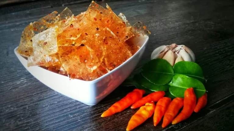 Bisnis Kekinian UMKM Produksi Keripik Kaca, Omset Jutaan Rupiah